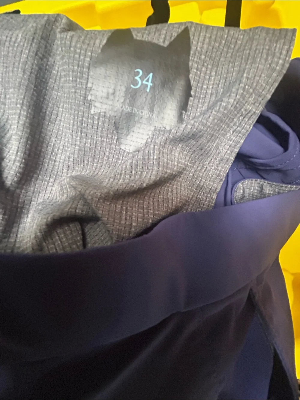 Greyson Blue joggers 34